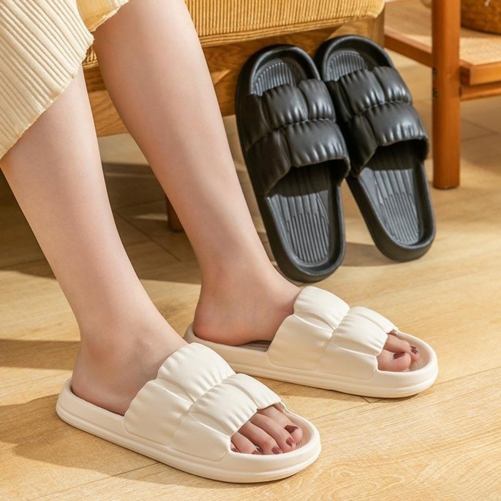 ファッションEVAクラウドスリッパ ソフトソール 滑り止めプ - Women Fashion Store のレビューと価格